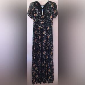 NWT Luxology black floral dress size medium